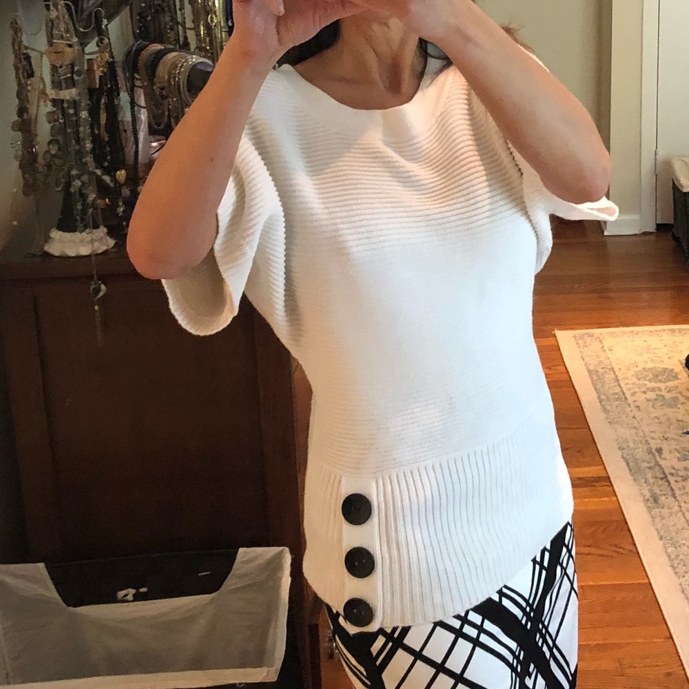 Sweater - Picture 3 of 3